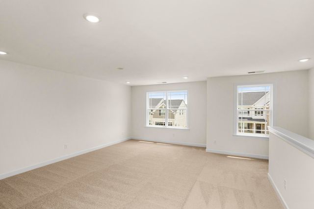 5027 Salient Dr, Spring Hill, TN 37174