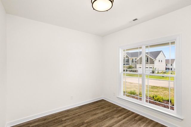 5027 Salient Dr, Spring Hill, TN 37174