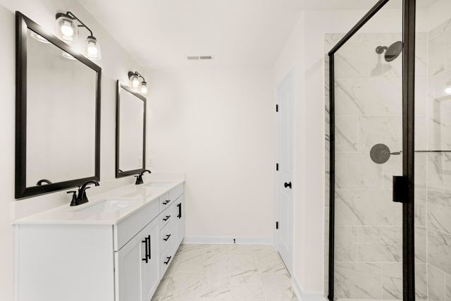 5027 Salient Dr, Spring Hill, TN 37174