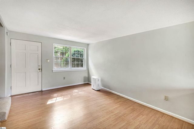 57 Faris Circle, Greenville, SC 29605