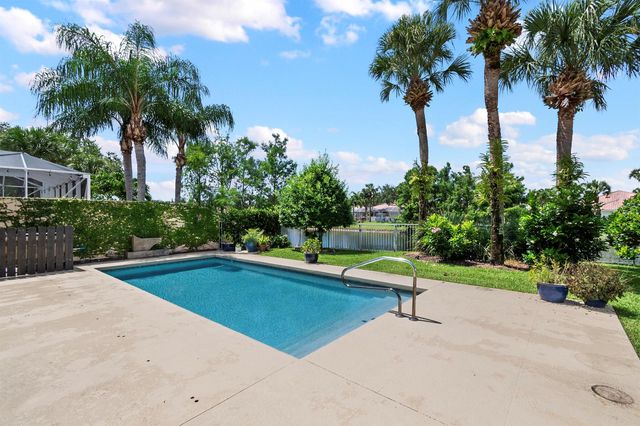8186 Laborie Lane, Wellington, FL 33414