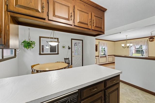 48 Cosgrove Avenue, Agawam, MA 01001