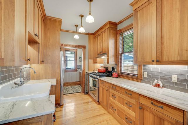 280 Duke Street, Saint Paul, MN 55102