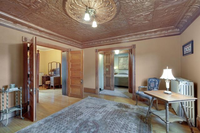 280 Duke Street, Saint Paul, MN 55102