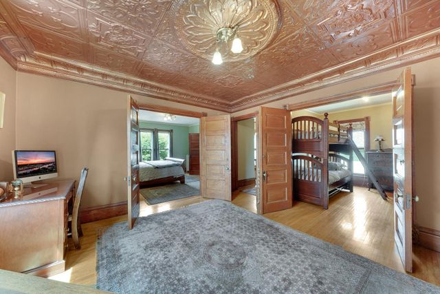 280 Duke Street, Saint Paul, MN 55102