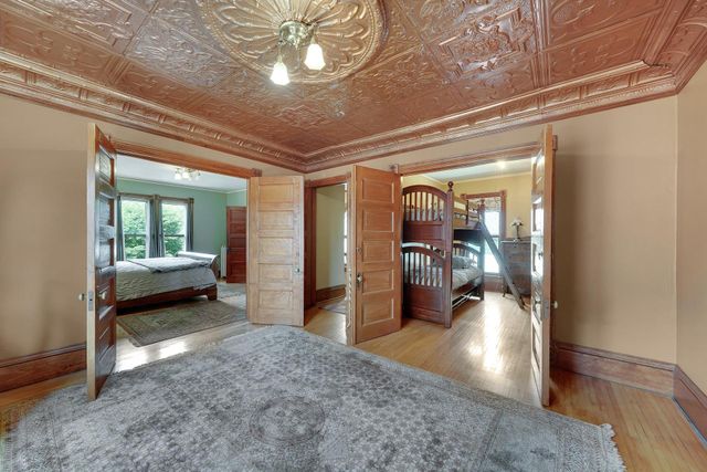 280 Duke Street, Saint Paul, MN 55102