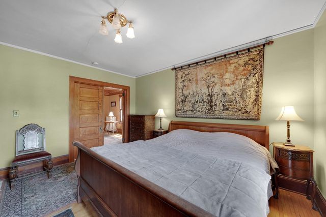 280 Duke Street, Saint Paul, MN 55102