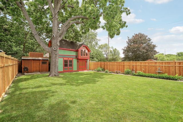 280 Duke Street, Saint Paul, MN 55102