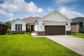 5544 Limestone Creek Drive, Charlestown, IN 47111