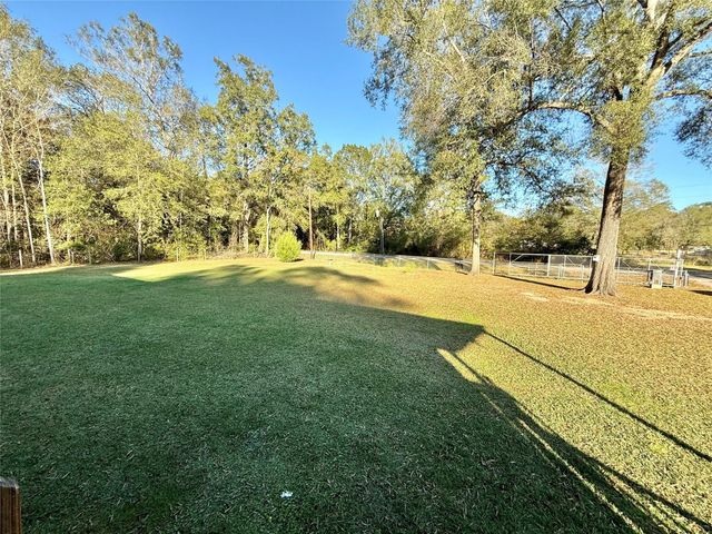 975 Roberts, Vidor, TX 77662