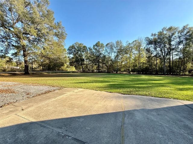 975 Roberts, Vidor, TX 77662