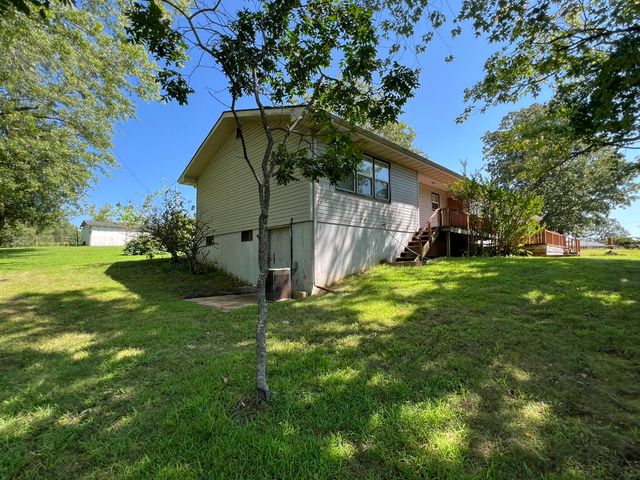 2479 M Highway, Cabool, MO 65689