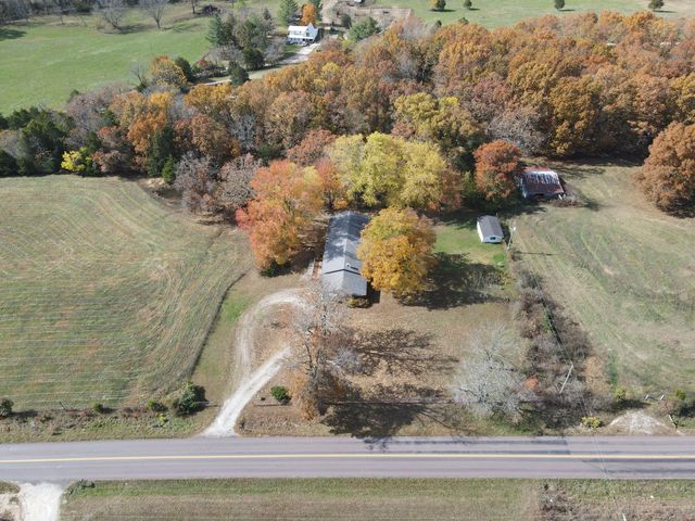 2479 M Highway, Cabool, MO 65689