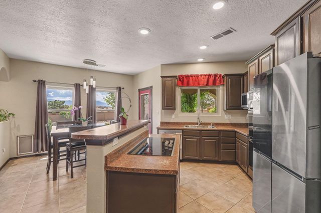 1200 26th Street SE, Rio Rancho, NM 87124