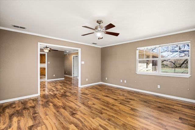 1118 County Road 325, Glen Rose, TX 76043