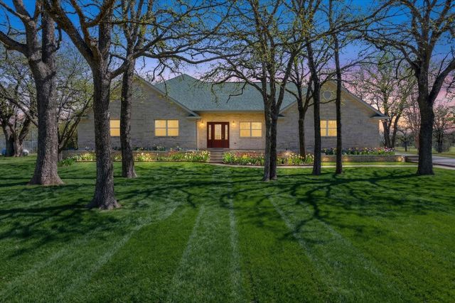 1118 County Road 325, Glen Rose, TX 76043