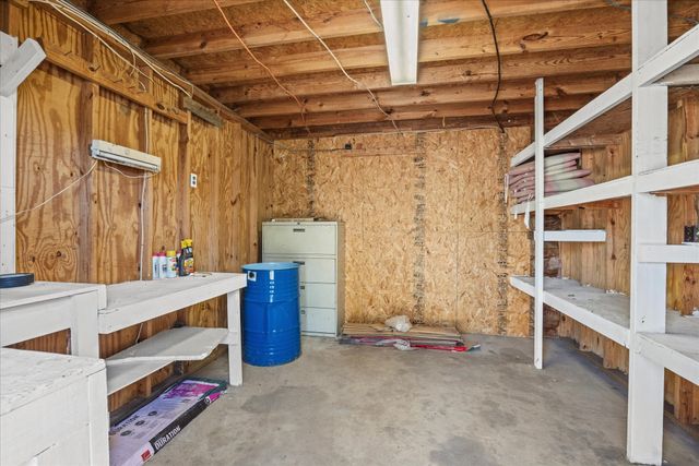 1118 County Road 325, Glen Rose, TX 76043