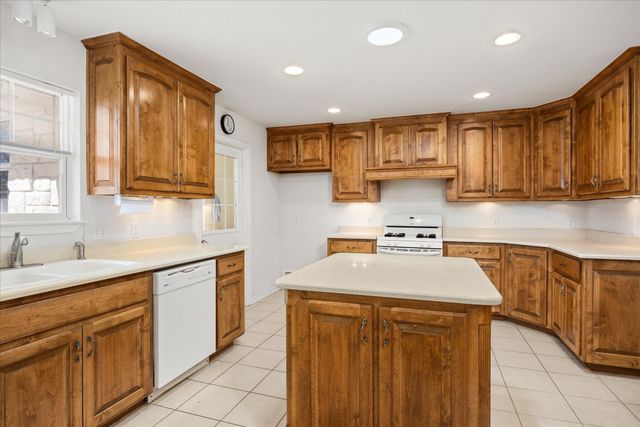 1118 County Road 325, Glen Rose, TX 76043