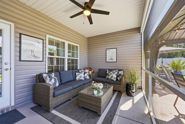 1046 Kennington Ct., Conway, SC 29526
