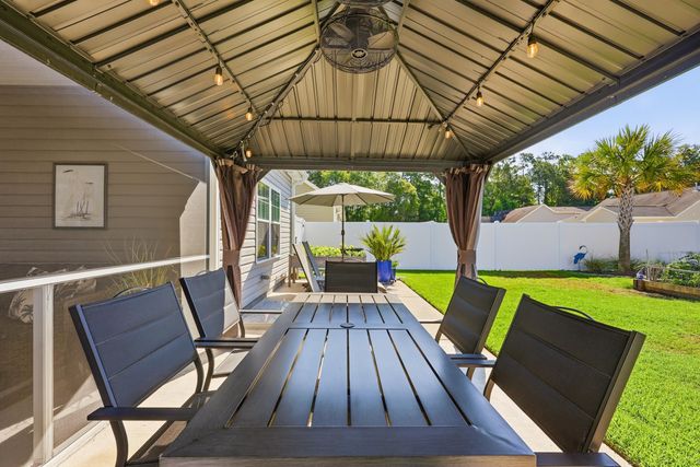 1046 Kennington Ct., Conway, SC 29526