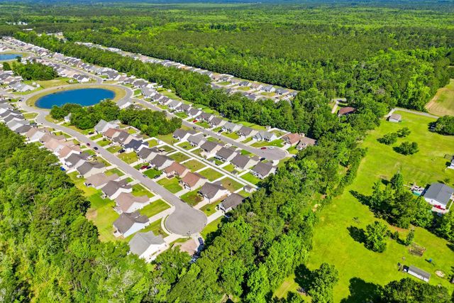 1046 Kennington Ct., Conway, SC 29526