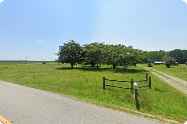 4050 White Marsh RD, Wakefield, VA 23888