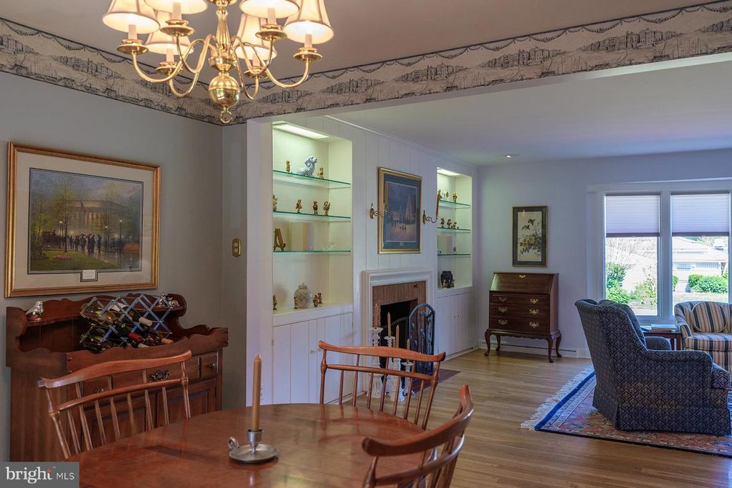 Image 10 of property listing at 13324 HICKORY HILL RD, Hagerstown, MD 21742
