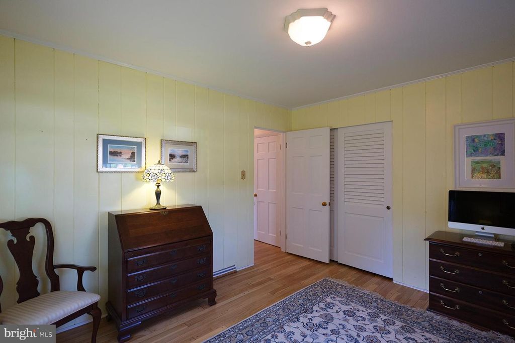 Image 30 of property listing at 13324 HICKORY HILL RD, Hagerstown, MD 21742