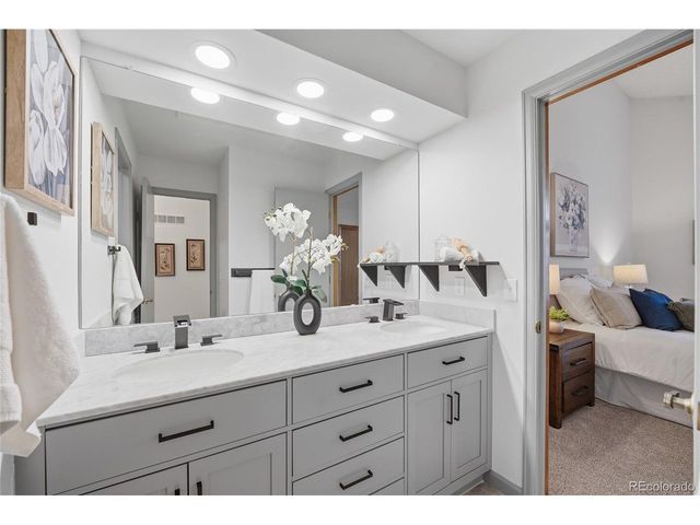 7673 S Monaco Cir W, Centennial, CO 80112