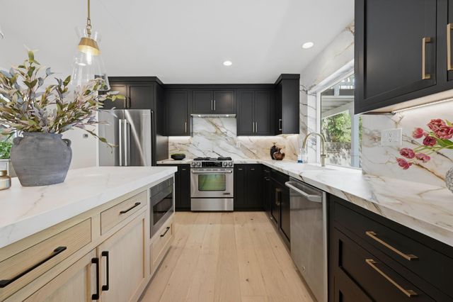 5813 Mareta Ln, Loomis, CA 95650