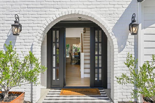 5813 Mareta Ln, Loomis, CA 95650