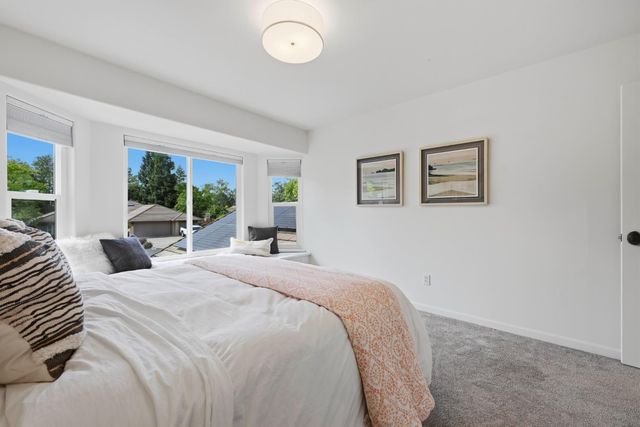 5813 Mareta Ln, Loomis, CA 95650