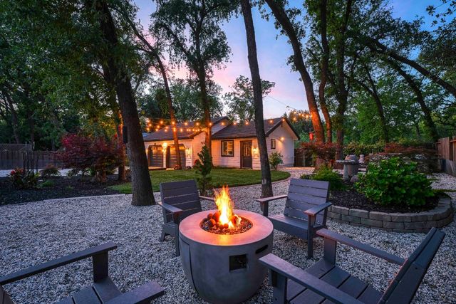 5813 Mareta Ln, Loomis, CA 95650