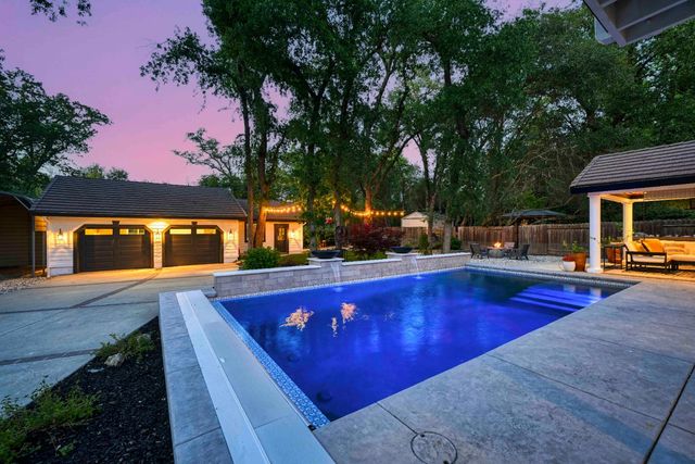 5813 Mareta Ln, Loomis, CA 95650