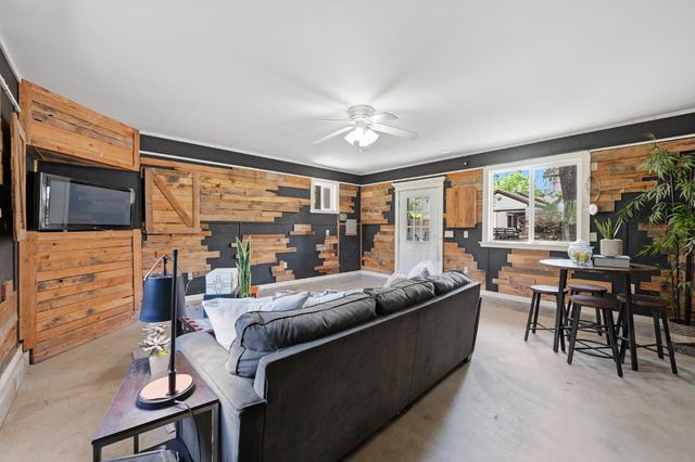 5813 Mareta Ln, Loomis, CA 95650