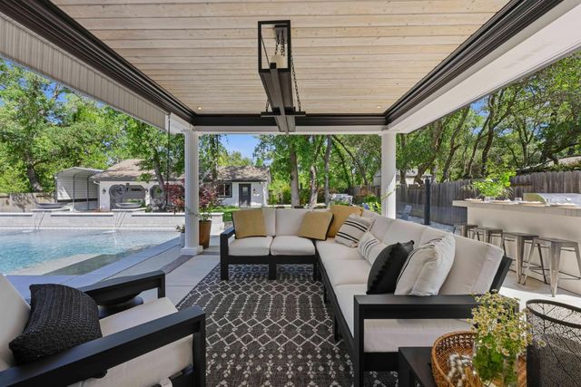 5813 Mareta Ln, Loomis, CA 95650