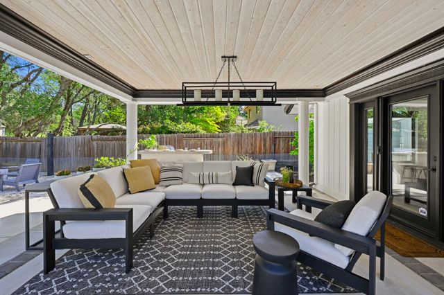 5813 Mareta Ln, Loomis, CA 95650