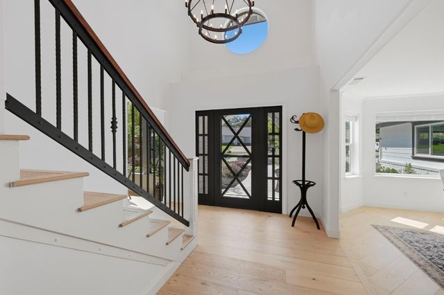 5813 Mareta Ln, Loomis, CA 95650