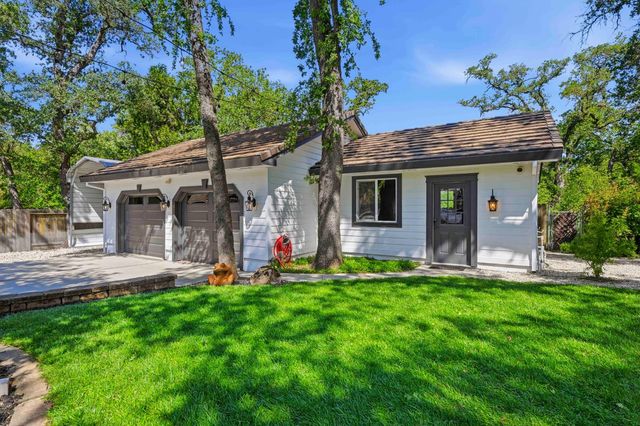 5813 Mareta Ln, Loomis, CA 95650