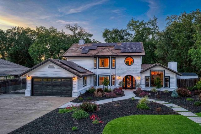 5813 Mareta Ln, Loomis, CA 95650