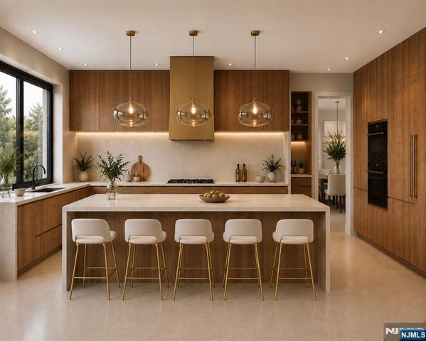 95 Magnolia Avenue, Tenafly, NJ 07670
