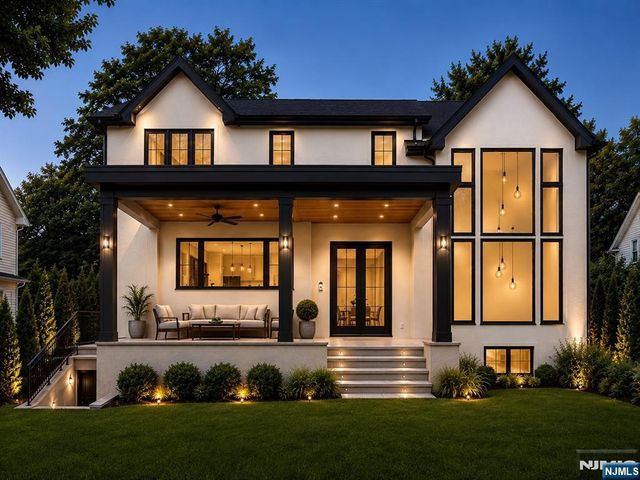 95 Magnolia Avenue, Tenafly, NJ 07670