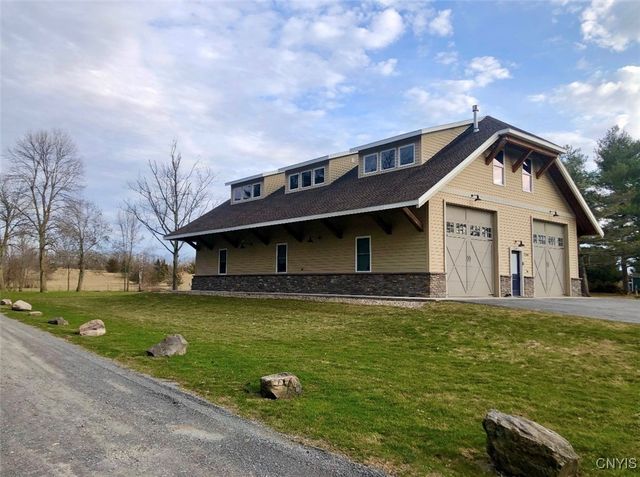 37000 Rock Beach Road West, Cape Vincent, NY 13618