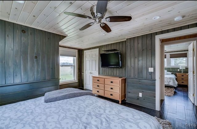 37000 Rock Beach Road West, Cape Vincent, NY 13618