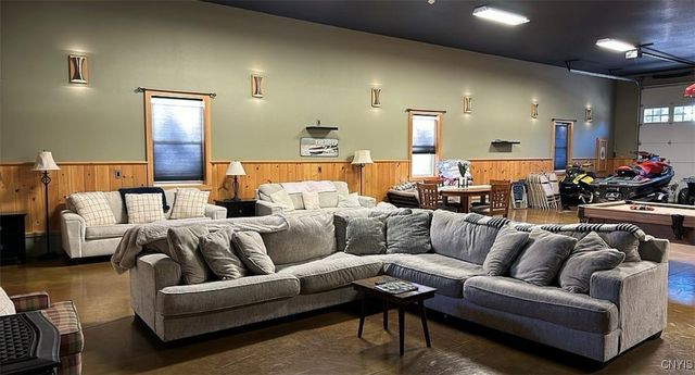 37000 Rock Beach Road West, Cape Vincent, NY 13618