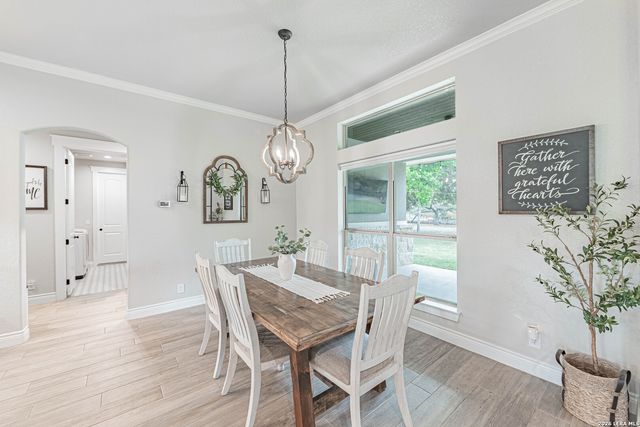 117 Shelby, Adkins, TX 78101