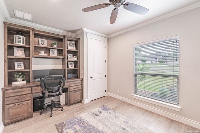 117 Shelby, Adkins, TX 78101