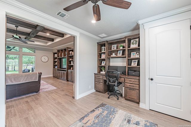 117 Shelby, Adkins, TX 78101