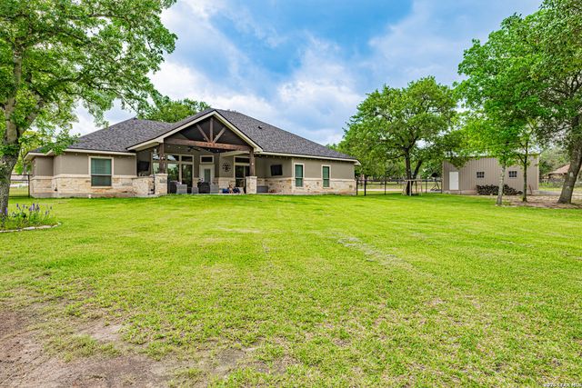 117 Shelby, Adkins, TX 78101