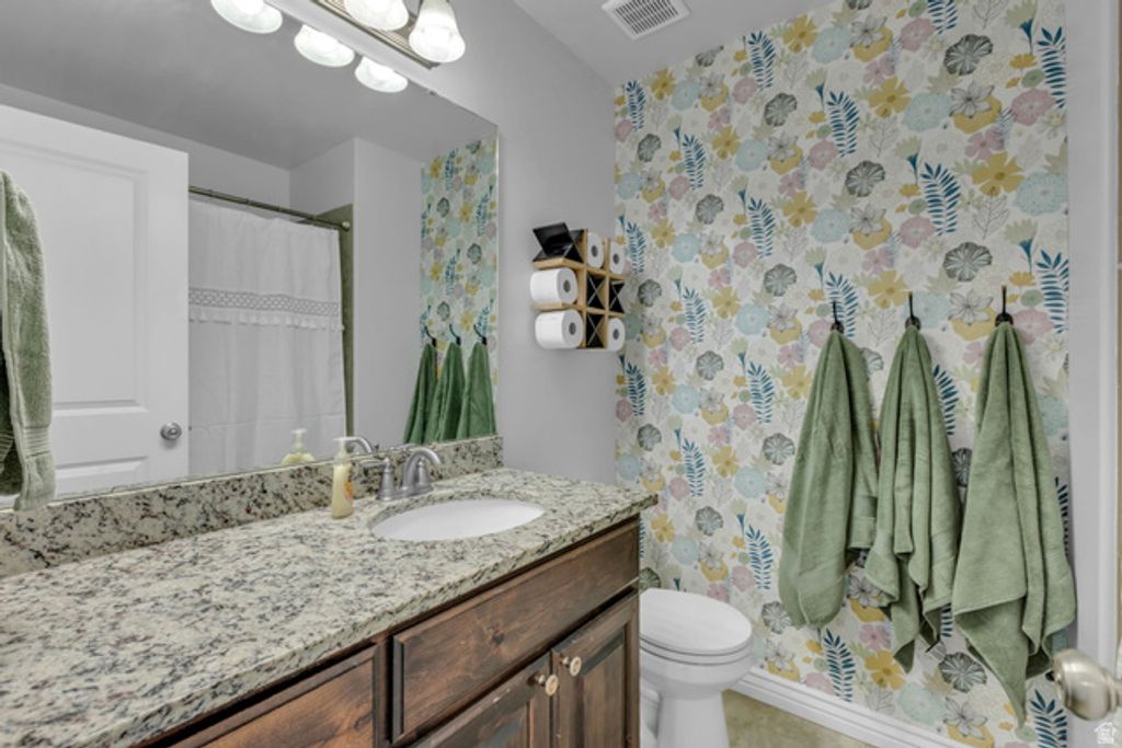 Image 19 of property listing at 1437 W 1200 S, Clearfield, UT 84015